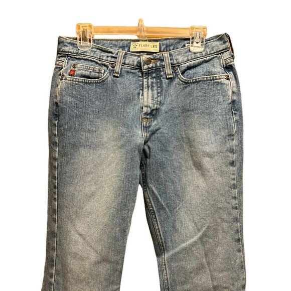 Arizona Jean Co. | Juniors Flared Denim Blue Jeans - Picture 5 of 13